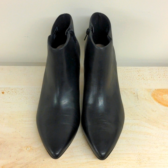 Clarks Linvale Sea Ankle boot - Picture 2 of 7